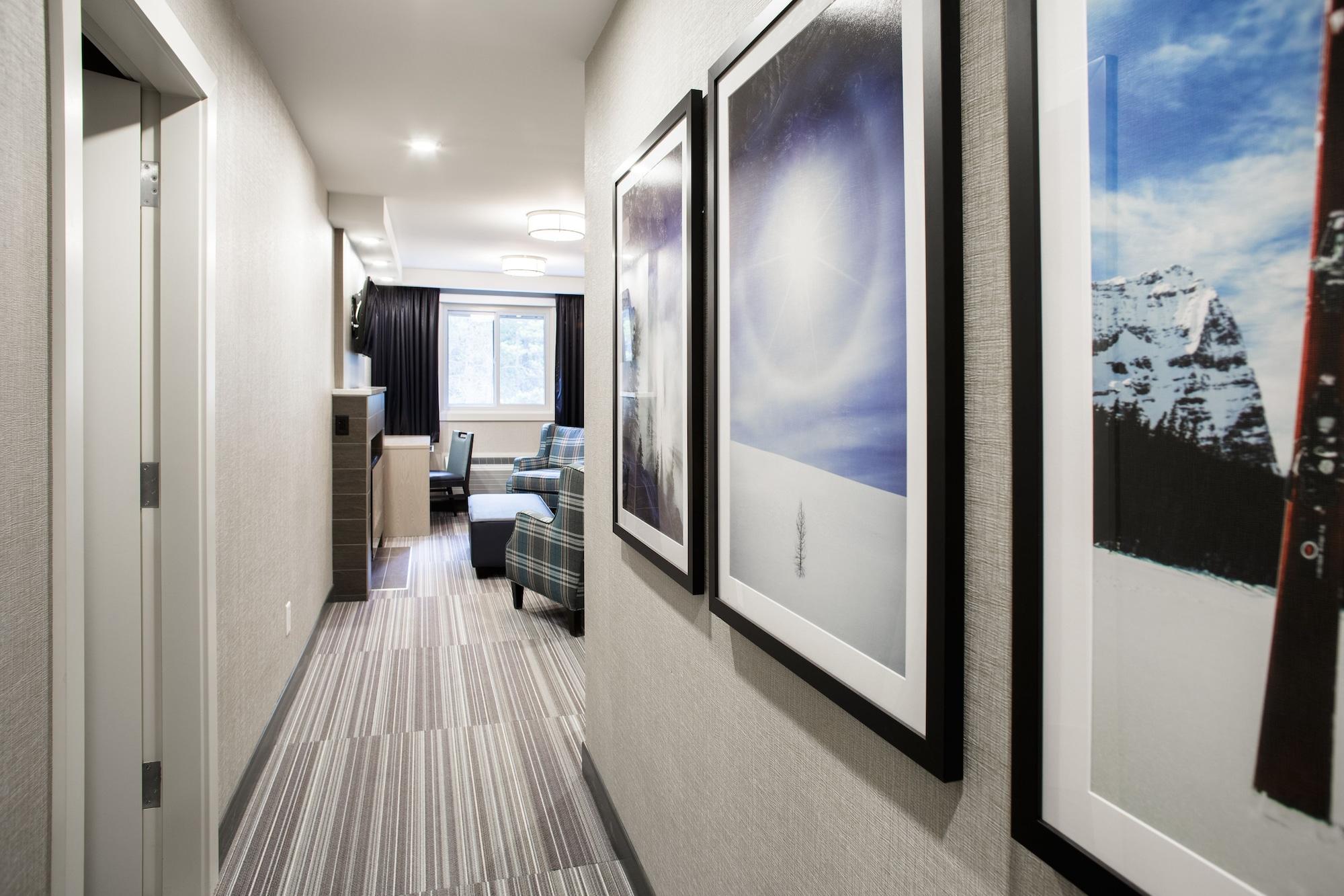 Mountaineer Lodge Lake Louise Esterno foto
