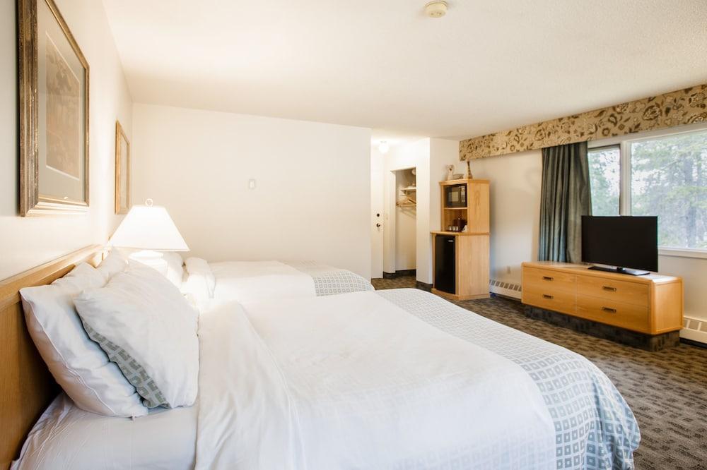 Mountaineer Lodge Lake Louise Esterno foto