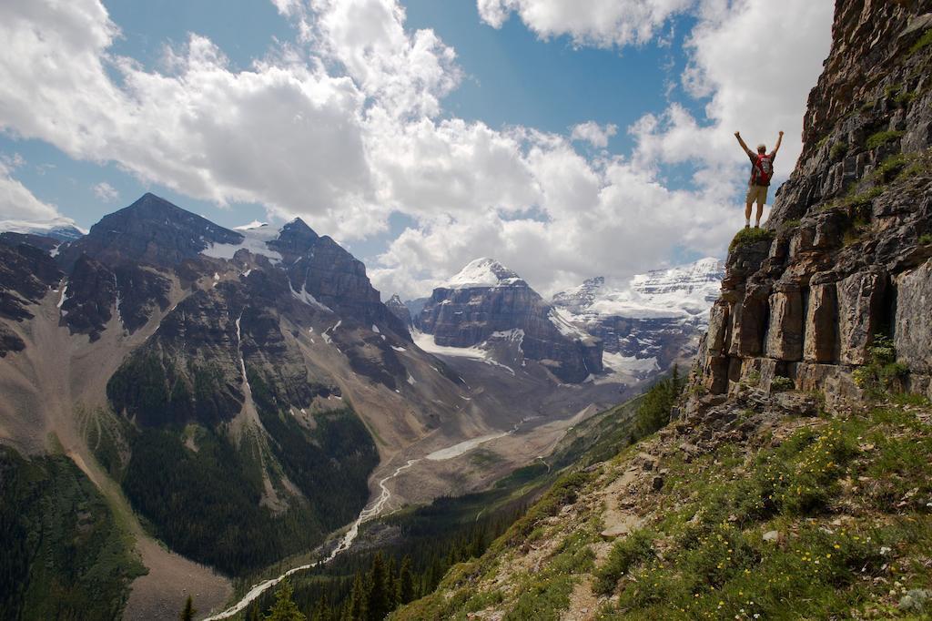 Mountaineer Lodge Lake Louise Esterno foto