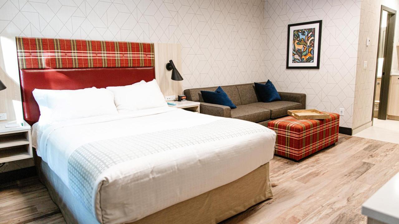 Mountaineer Lodge Lake Louise Esterno foto