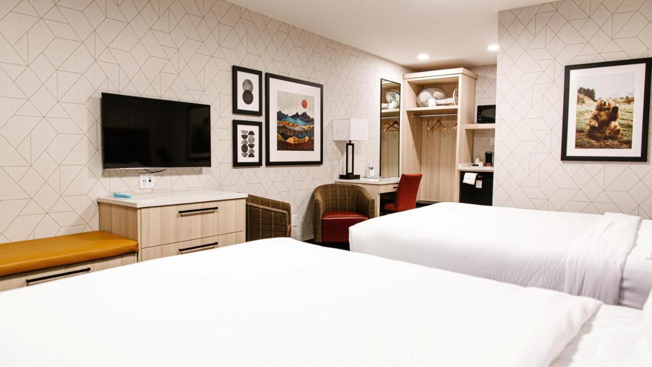 Mountaineer Lodge Lake Louise Esterno foto